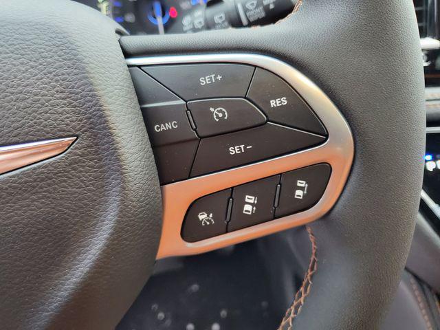 2026 Chrysler Pacifica Pinnacle AWD