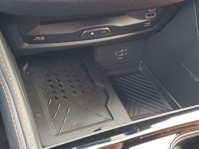 2026 Chrysler Pacifica Pinnacle AWD