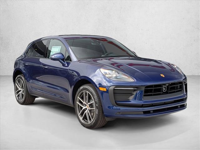 2026 Porsche Macan AWD
