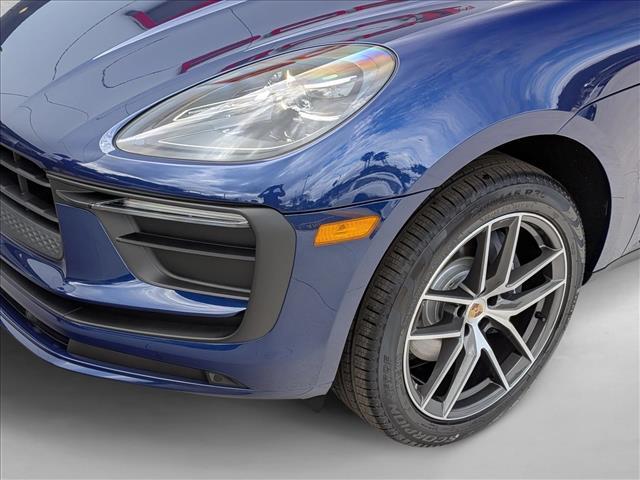 2026 Porsche Macan AWD