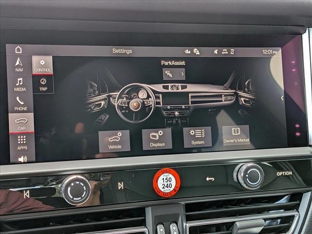 2026 Porsche Macan AWD