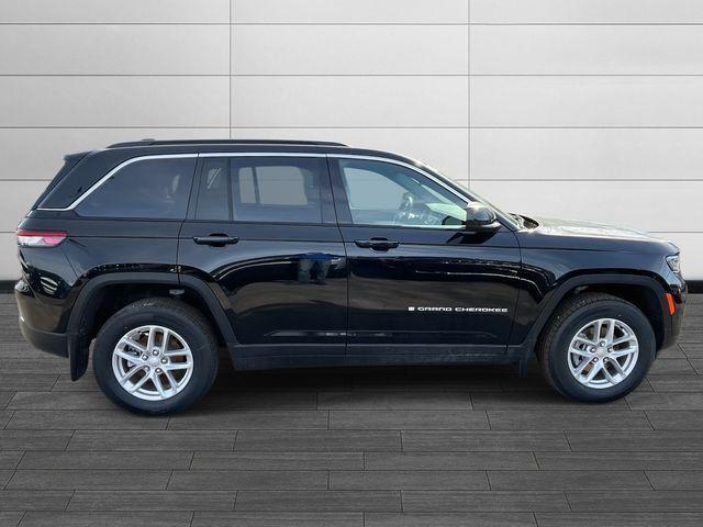 2026 Jeep Grand Cherokee GRAND CHEROKEE LAREDO X 4X4
