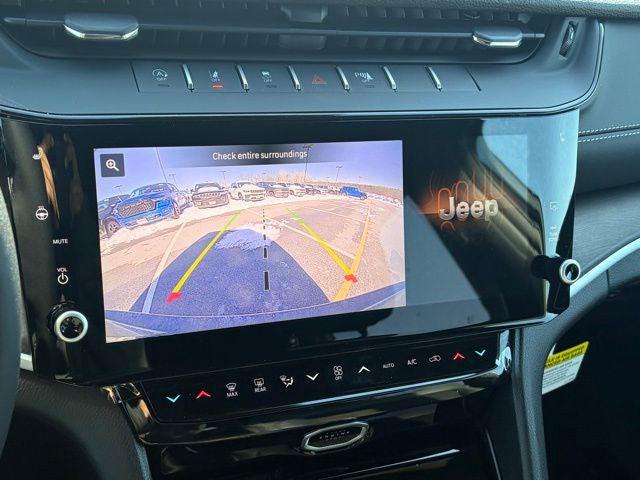 2026 Jeep Grand Cherokee GRAND CHEROKEE LAREDO ALTITUDE 4X4 2026 Jeep Grand Cherokee GRAND CHEROKEE LAREDO ALTITUDE 4X4