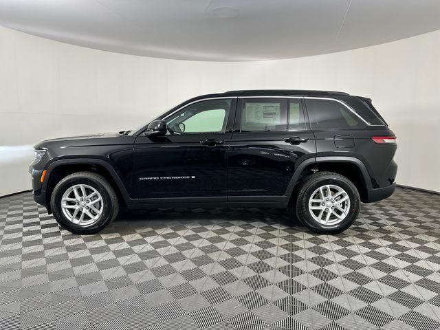 2026 Jeep Grand Cherokee GRAND CHEROKEE LAREDO X 4X4