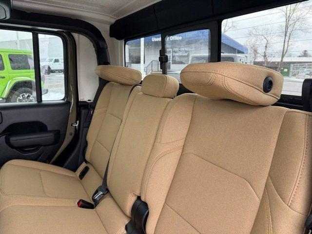 2026 Jeep Gladiator Sport
