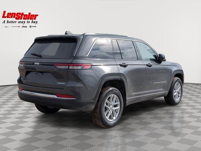 2026 Jeep Grand Cherokee GRAND CHEROKEE LAREDO X 4X4