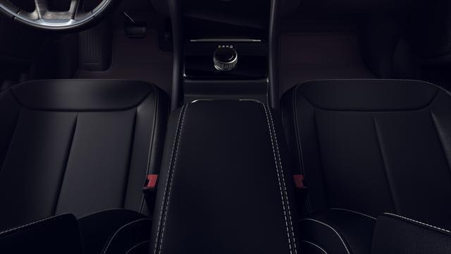 2026 Jeep Grand Cherokee GRAND CHEROKEE LAREDO ALTITUDE 4X2