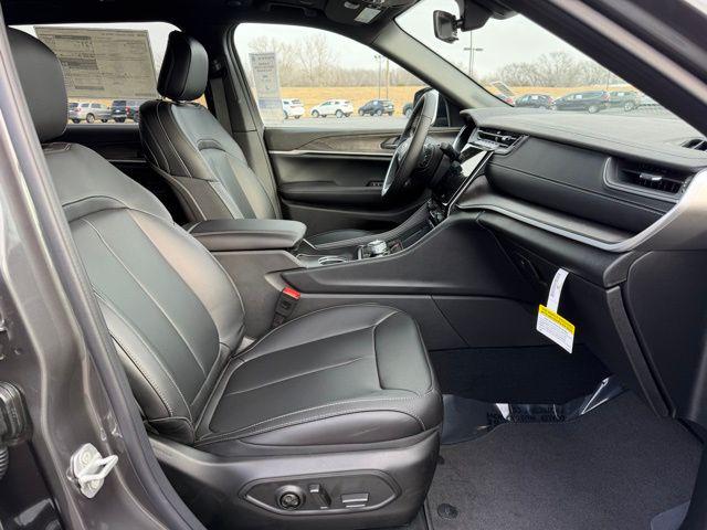 2025 Jeep Grand Cherokee L Limited 4x4