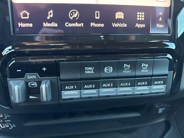 2026 Ram 2500 Tradesman Crew Cab 4x4 6'4" Box