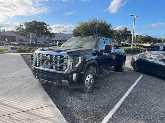 2024 GMC Sierra 3500HD 4WD Crew Cab Long Bed Denali