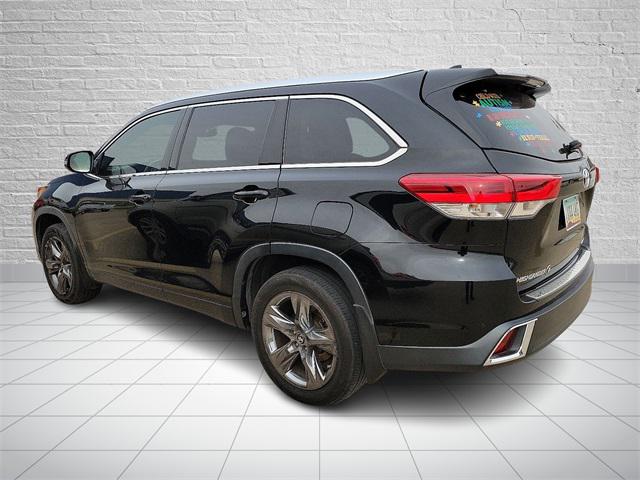 2019 Toyota Highlander 