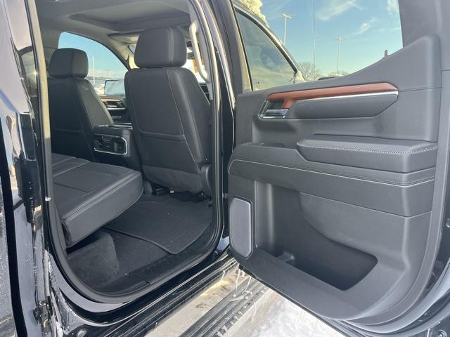 2023 GMC Sierra 1500 4WD Crew Cab Short Box Denali
