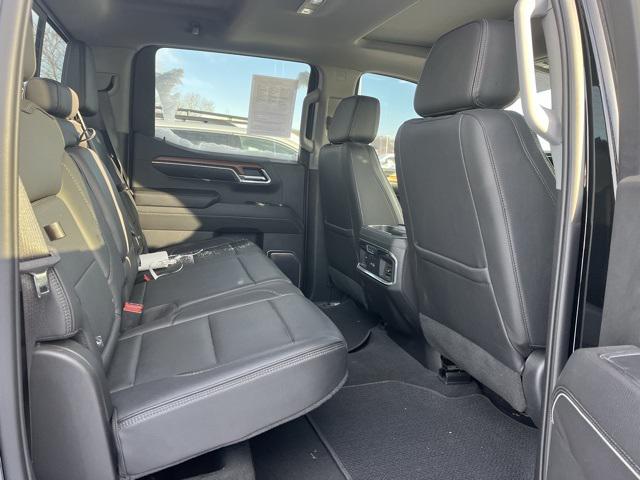 2023 GMC Sierra 1500 4WD Crew Cab Short Box Denali