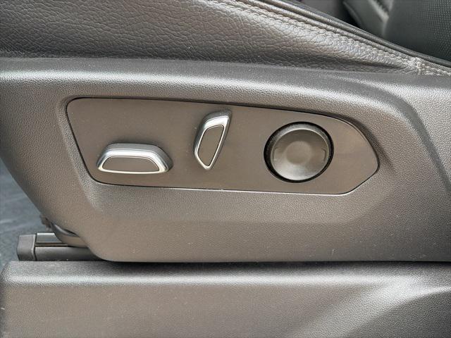 2023 GMC Sierra 1500 4WD Crew Cab Short Box Denali