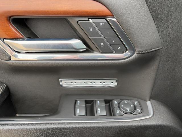 2023 GMC Sierra 1500 4WD Crew Cab Short Box Denali