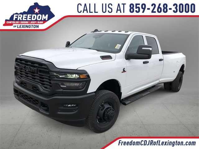 2026 RAM Ram 3500 RAM 3500 TRADESMAN CREW CAB 4X4 8 BOX