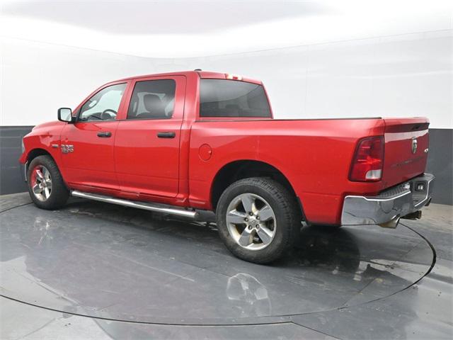 2020 RAM 1500 Classic Tradesman Crew Cab 4x4 57 Box 2020 RAM 1500 Classic Tradesman Crew Cab 4x4 57 Box