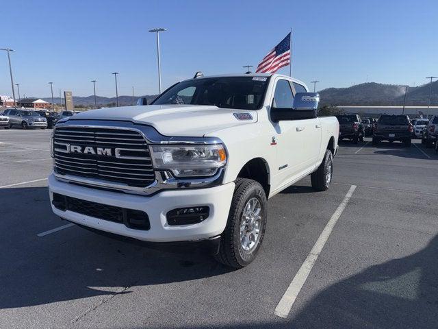 2024 RAM 2500 Laramie Crew Cab 4x4 64 Box