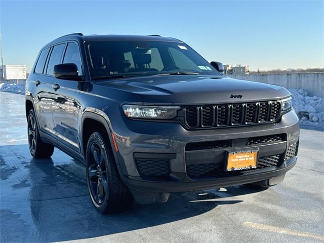 2022 Jeep Grand Cherokee L Altitude 4x4