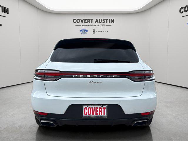 2020 Porsche Macan Base