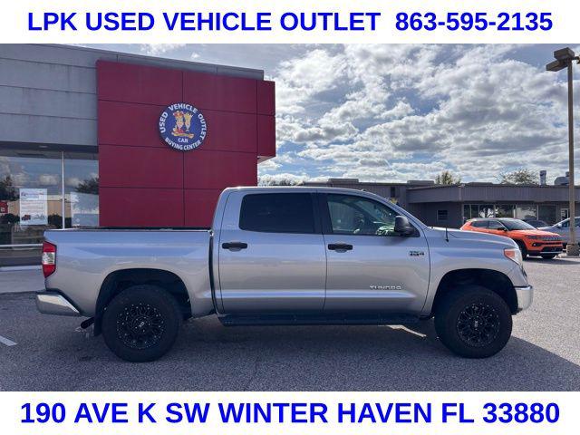 2017 Toyota Tundra SR5 5.7L V8