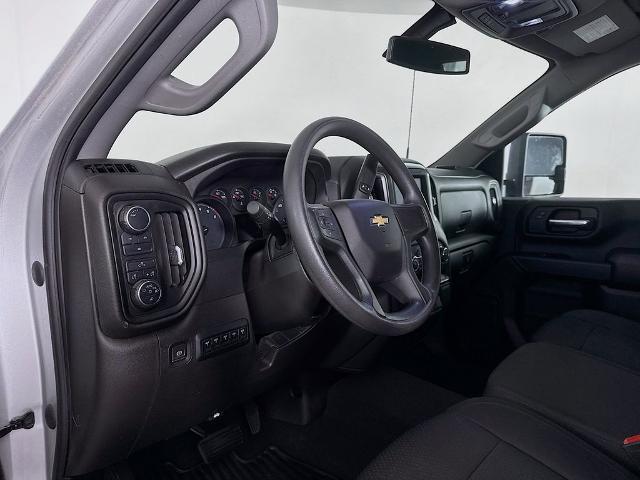 2022 Chevrolet Silverado 2500HD 4WD Crew Cab Standard Bed Custom