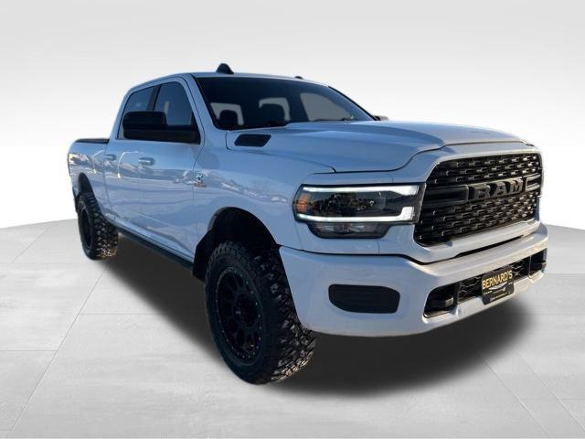 2019 RAM 2500 Big Horn Crew Cab 4x4 64 Box 2019 RAM 2500 Big Horn Crew Cab 4x4 64 Box