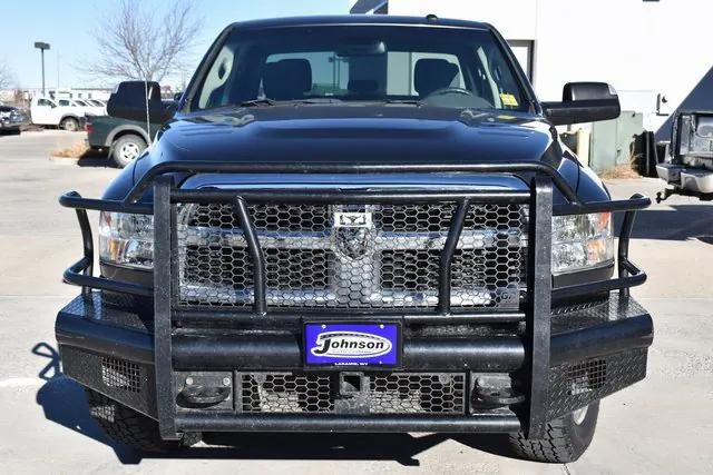 2018 RAM 3500 Tradesman Crew Cab 4x4 8 Box