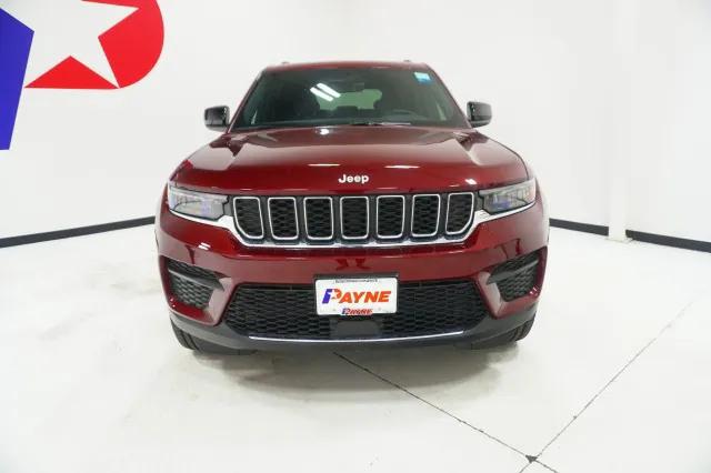 2025 Jeep Grand Cherokee GRAND CHEROKEE LAREDO 4X2 2025 Jeep Grand Cherokee GRAND CHEROKEE LAREDO 4X2