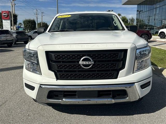 2023 Nissan TITAN Crew Cab SV 4x2