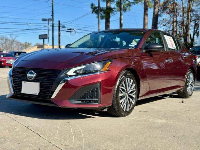 2025 Nissan Altima SV FWD