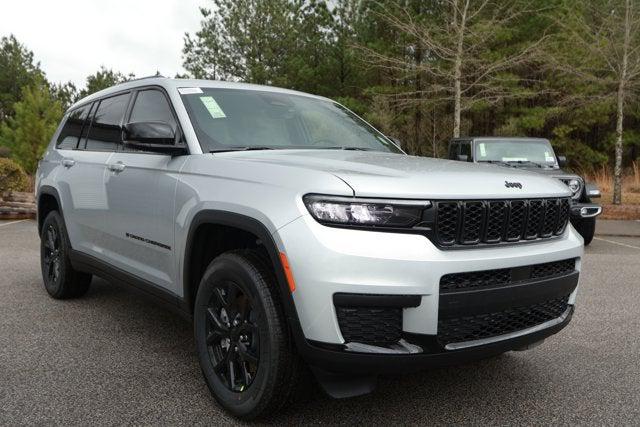 2025 Jeep Grand Cherokee GRAND CHEROKEE L ALTITUDE 4X2