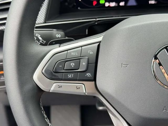 2025 Volkswagen Atlas Cross Sport 2.0T SEL