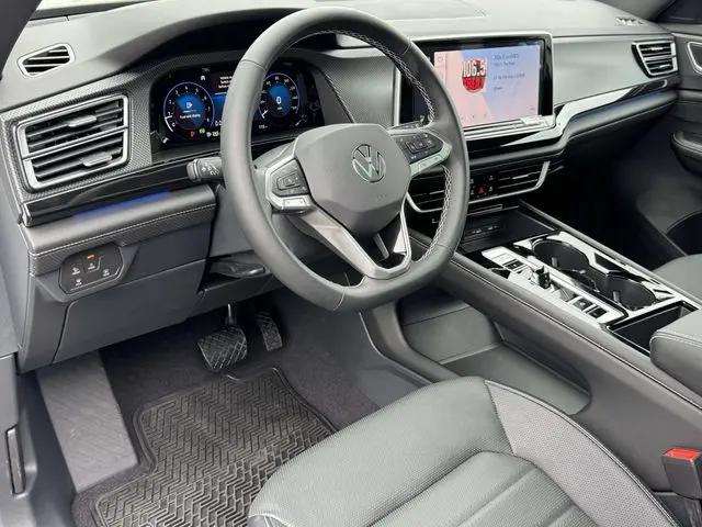 2025 Volkswagen Atlas Cross Sport 2.0T SEL