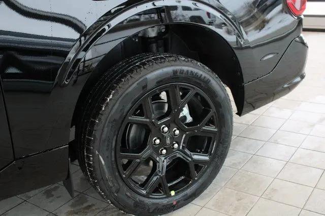 2026 Ford Maverick Lobo Standard