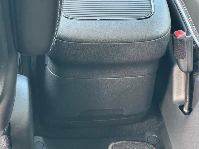 2026 Chrysler Pacifica Limited AWD