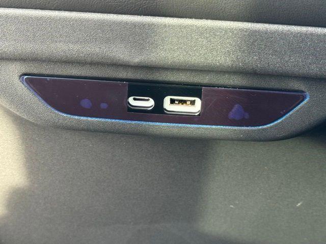 2026 Chrysler Pacifica Limited AWD