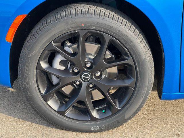 2026 Chrysler Pacifica Limited AWD