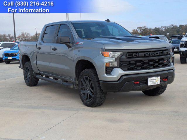 2025 Chevrolet Silverado 1500 4WD Crew Cab Short Bed Custom Trail Boss for sale in Floresville, TX