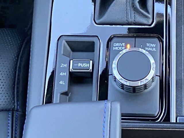 2026 Toyota Tundra Platinum CrewMax 5.5' Bed