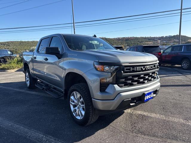 2023 Chevrolet Silverado 1500 2WD Crew Cab Short Bed Custom