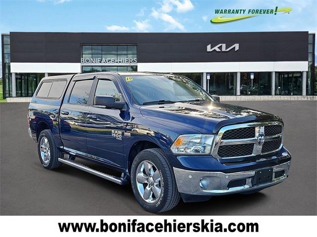 2019 RAM 1500 Classic Big Horn Crew Cab 4x4 57 Box