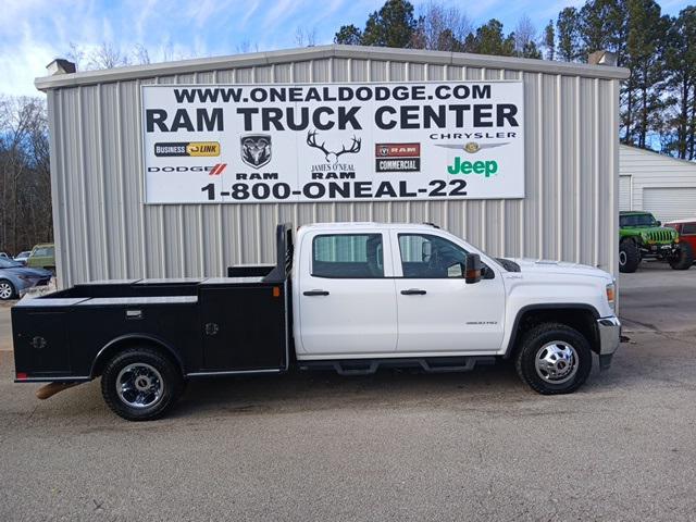 2016 GMC Sierra 3500HD Chassis Base