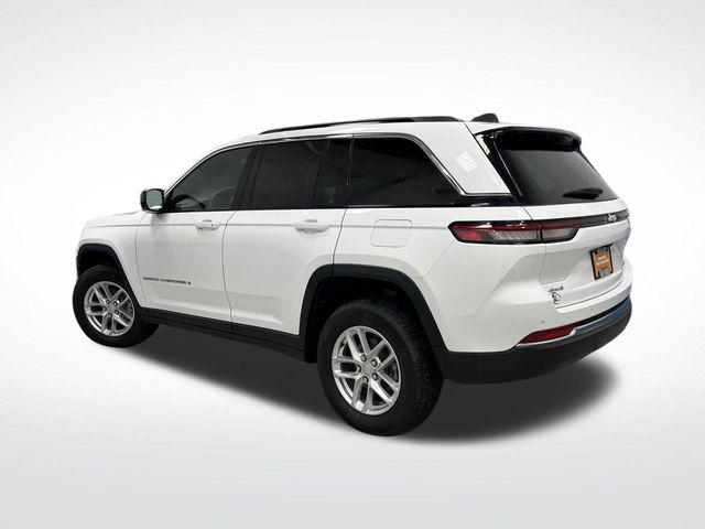 2024 Jeep Grand Cherokee Laredo X 4x4 2024 Jeep Grand Cherokee Laredo X 4x4