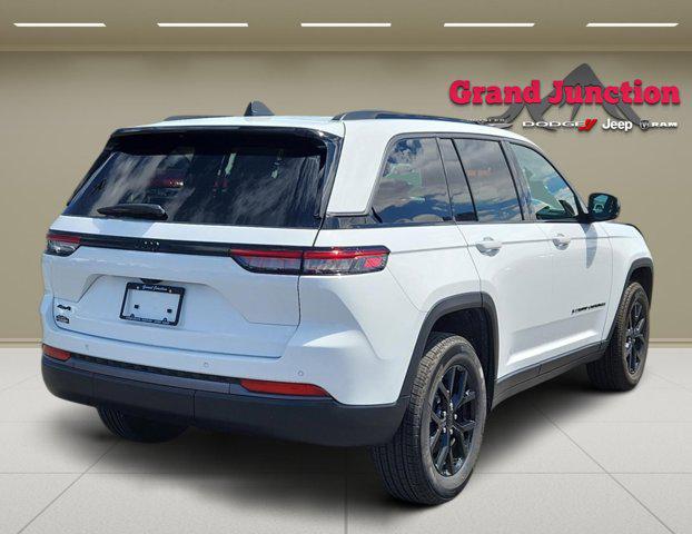 2026 Jeep Grand Cherokee Altitude 4x4