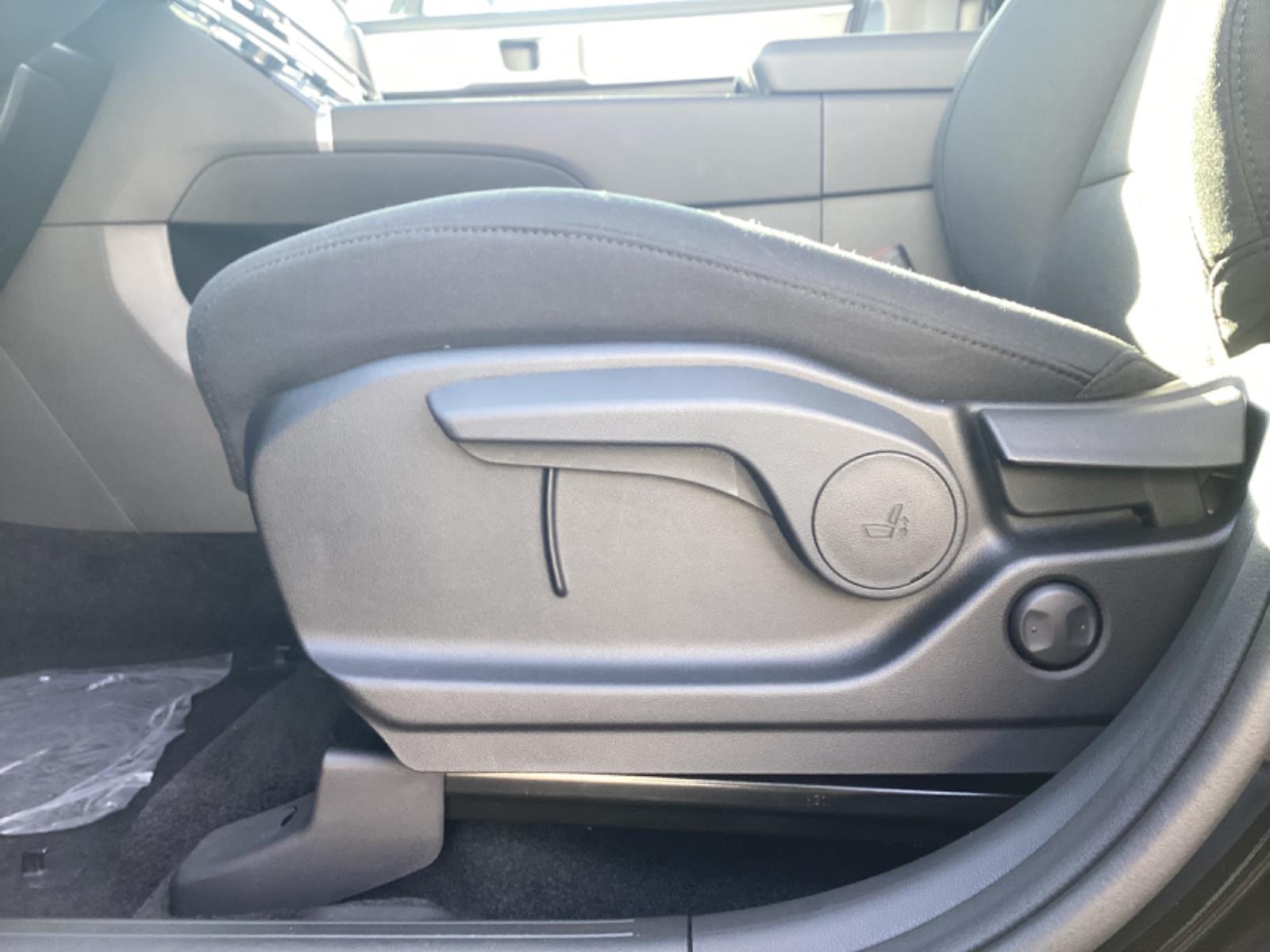 2026 Hyundai Santa Fe SE - Photo 20