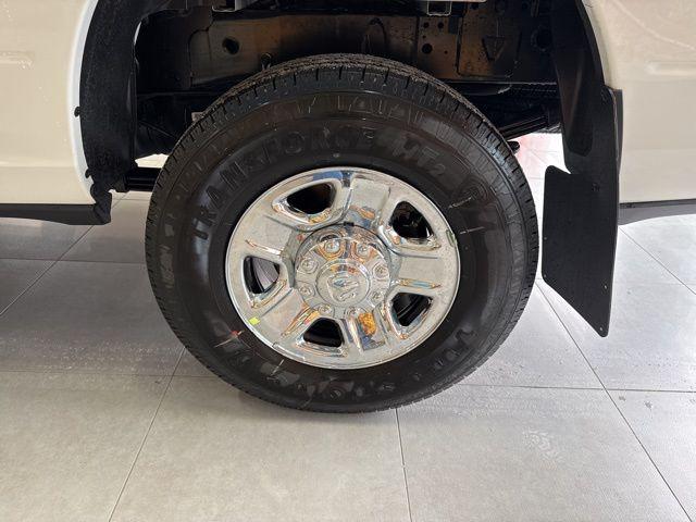 2026 Ram 3500 Tradesman Regular Cab 4x4 8' Box