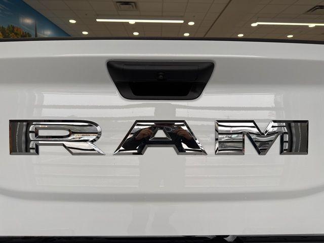 2026 Ram 3500 Tradesman Regular Cab 4x4 8' Box