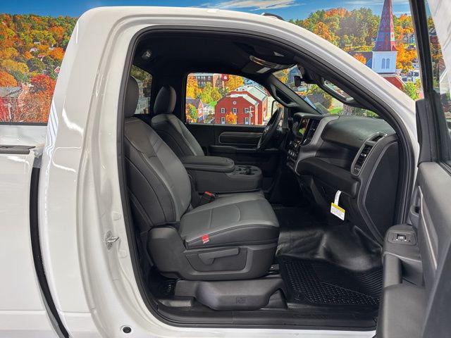 2026 Ram 3500 Tradesman Regular Cab 4x4 8' Box