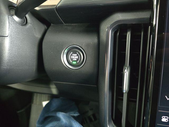 2026 GMC Acadia AT4 AWD